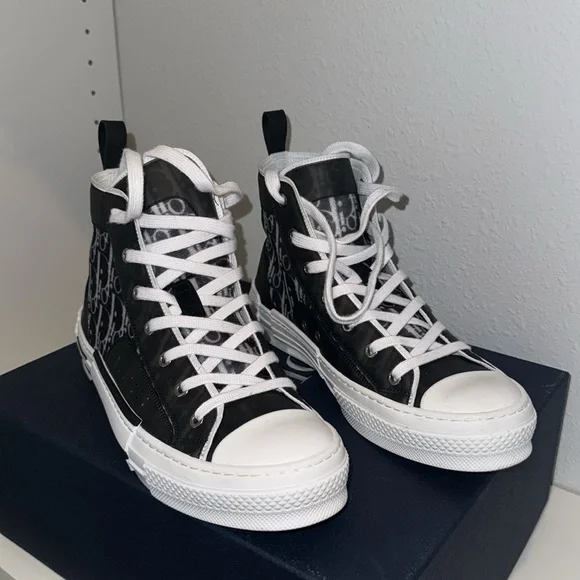 DIOR High-Top Sneakers - Picture 2 of 7